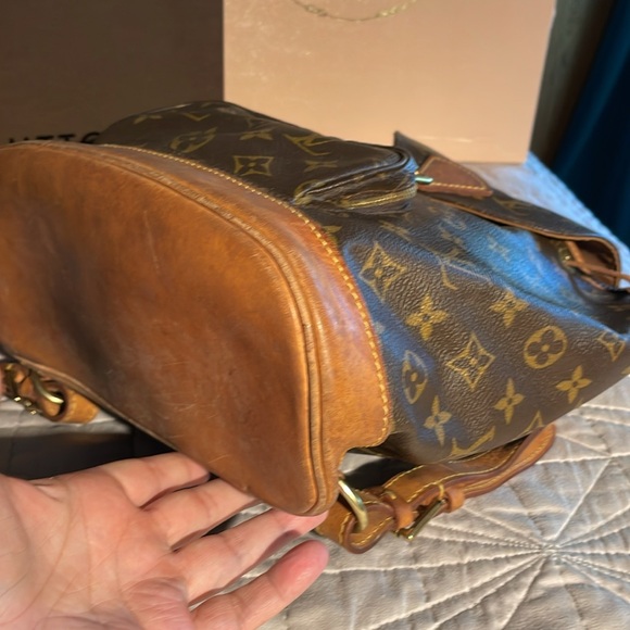 Louis Vuitton Monogram Backpack - Picture 9 of 17